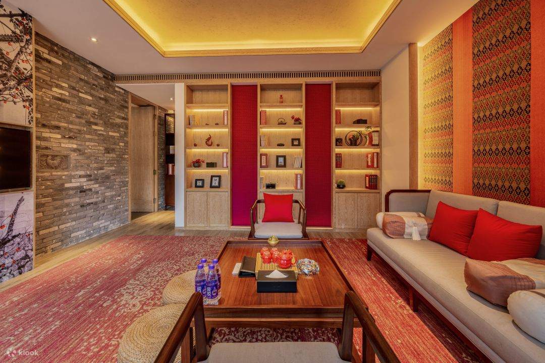 [Inside Gankeng Ancient Town/Directly reach Futian Port Line 10] Shenzhen OCT Gankeng Ancient Town - Phoenix Hakka Hotel Accommodation Package